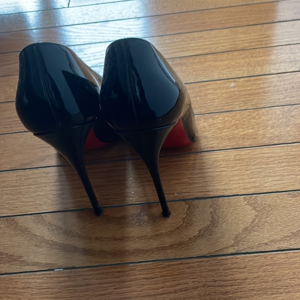 Pumps - Picture 3 of 3